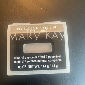 Mary Kay Vintage Gold Mineral Eye Color